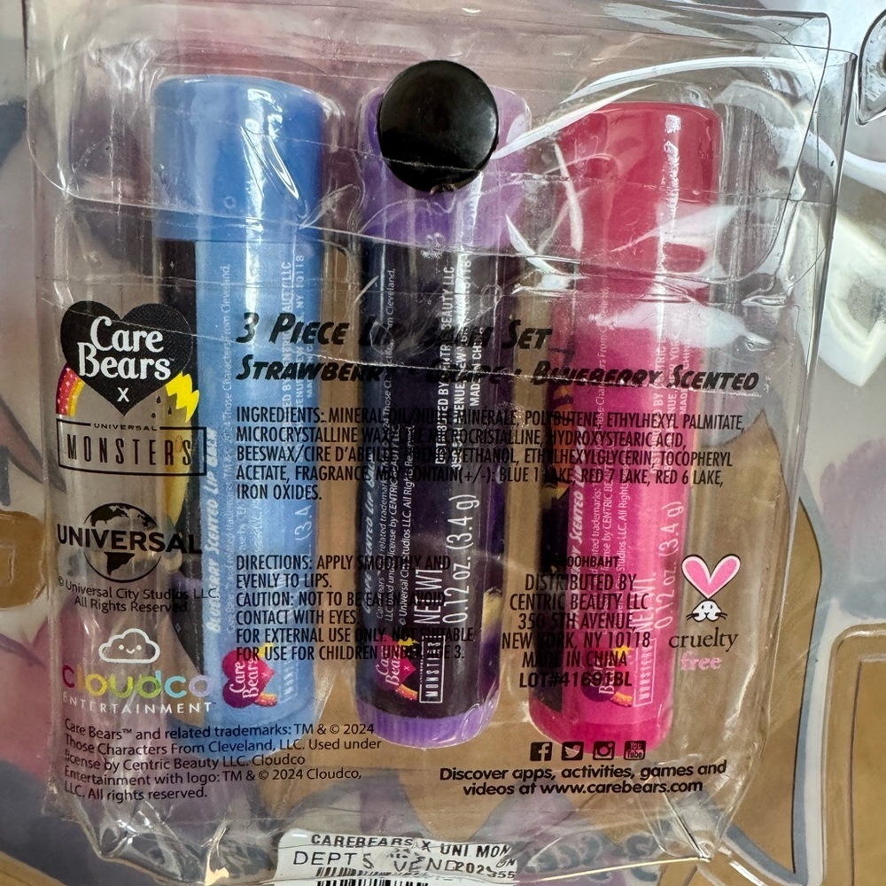 NWT Care Bears Halloween 3 Scented Lip Balms (0.12oz/3.4g each) - Picture 3 of 5